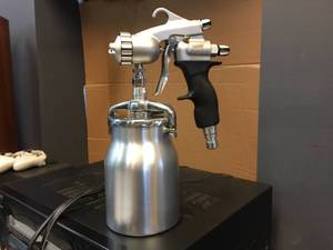 lot 90 image: EARLEX HVLP Airless Paint Spray Gun - Like New