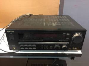 lot 101 image: Kenwood Audio-Video Surround Receiver VR-6060