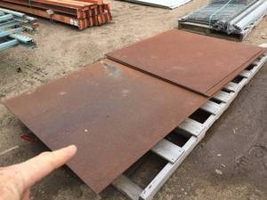 lot 13 image: 48 x 96 x 38 Steel Plate