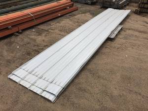 lot 18 image: 16ish Pcs Corrugated Metal SheetsSiding