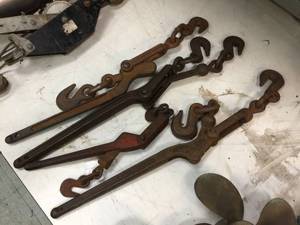 lot 129 image: 4 Load Binders