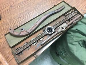 lot 211 image: Vintage Wells Tool Tap-N-Die Set