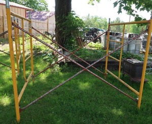 lot 18 image: SCAFFOLDING