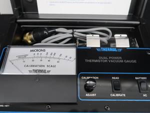 lot 78 image: NIB DUAL POWER THERMISTOR VACUUM GAUGE