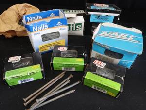 lot 100 image: GALVANIZED  NAILS