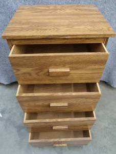 lot 108 image: 4 DRAWER WOODEN DRESSER