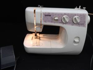 lot 118 image: BROTHER SEWING MACHINE