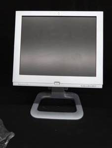 lot 119 image: COMPUTER MONITOR HP