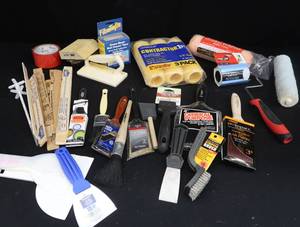 lot 122 image: PAINTING SUPPLIES.