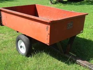 lot 130 image: AGRI-FAB DUMP TRAILER