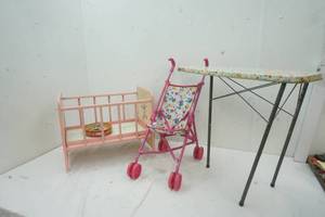 lot 58 image: Vintage Kids Toys