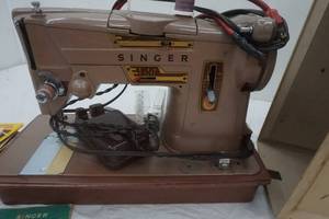 lot 61 image: Vintage Singer Style-O-Matic 328K sewing Machine