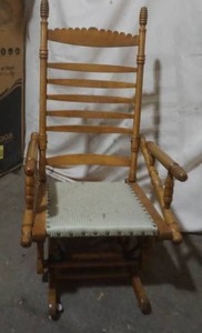 lot 243 image: antique rocker