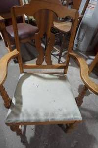lot 242 image: antique chair