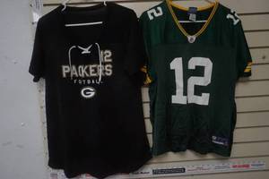 lot 106 image: Two 2XL Womens Packer Jerseys #12 Roger (Like New)