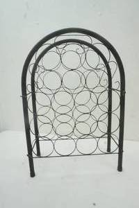 lot 121 image: 18 Bottle Wine Rack Holder