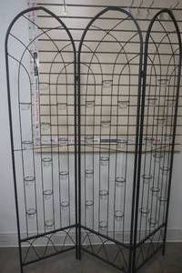 lot 205 image: Metal Black Garden Arbor