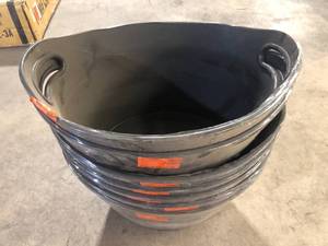 Lot of Planter Pots Customer Returns See Pictures