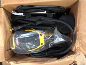DEWALT 2.3 Amp Corded 14 Sheet Palm Grip Sander Kit with Contractor Bag Customer Returns See Pictures
