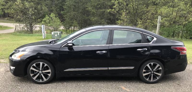 lot 1 image: 2014 Nissan Altima SL