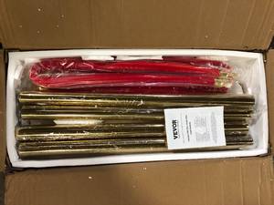 lot 22 image: VEVOR Stanchion Posts Queue 4 Pack 38 Inch Red Velvet Rope stainless steel Crowd Control Barriers with Sturdy Rubber Base,Gold  Customer Returns See Picture