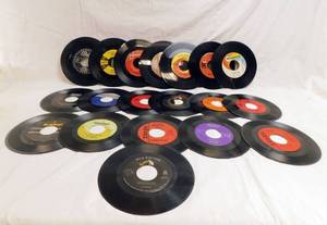 lot 57 image: Lot of 19Vintage 45 RPM Records Including The Supremes
