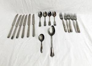 lot 58 image: Lot of Vintage Silver Plate Silverware