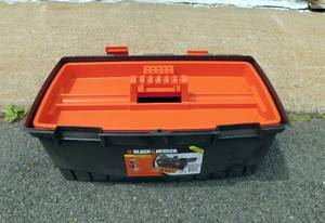 lot 76 image: Black and Decker Tool Box