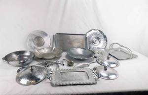 lot 41 image: Large Lot of Vintage Hammered Aluminum