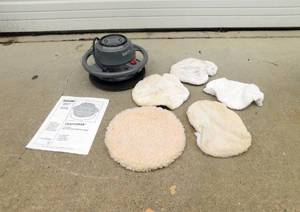lot 80 image: Craftsman Industrial Buffer Polisher System with Pads