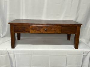 lot 34 image: Dark Wooden Coffee Table w Drawer
