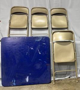lot 38 image: Cardboard Table w 4 Metal Chairs