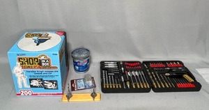 lot 70 image: Complete Craftsman Drill Bit Set Box of Used Shop Towels, Damp Rid, ETC