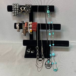 lot 77 image: Lot of Beautiful Costume Jewelry Inc Necklaces, Bracelets & Rings - Stand NOT Included