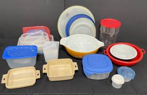 lot 90 image: Large Orange Pyrex Mixing Bowl and Various Food Storage Containers