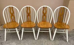 lot 168 image: Set of 4 Oak and White Wooden Dining Chairs - Great Condition