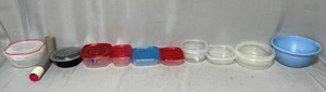 lot 131 image: Various Plastic Tupperware
