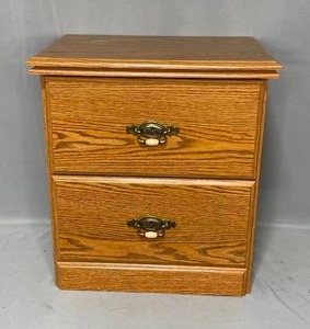 lot 141 image: Forest Hills 2 Drawer Night Stand
