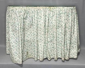 lot 186 image: VTG Skirted Dressing Table with Glass Top and Green Floral Fabric