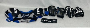 lot 189 image: Lot of Youth SZ S Hockey Gear