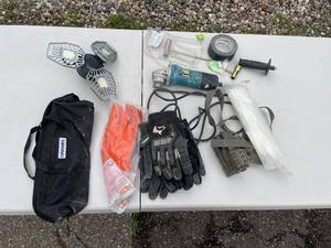 lot 39 image: Mixed Lot of Tools and Accessories