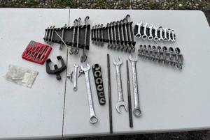 lot 54 image: Assorted Hand Tools and Wrenches Lot