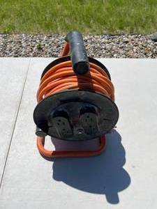 lot 79 image: Heavy Duty Extension Cord Reel