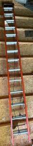 lot 155 image: Louisville Pro Top Extension Ladder