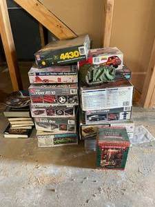lot 165 image: Lot of Model Car Kits and Books