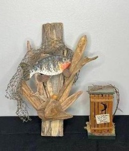 lot 97 image: Fish Lovers HomeCabin Decor