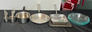 lot 104 image: All-Clad Measuring Cups & Spoons, Pans & Glass Pie Plates