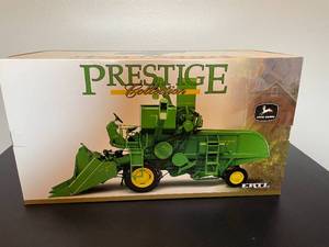 lot 191 image: John Deere 45 Combine - Prestige Collection by ERTL