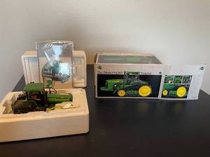 lot 195 image: John Deere Model 9420T Tractor Series II Precision Collectible
