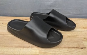 lot 77 image: Brand New Cloud Slide Unixes Sandals Mens Size 7.5 Womens Size 8.5 L